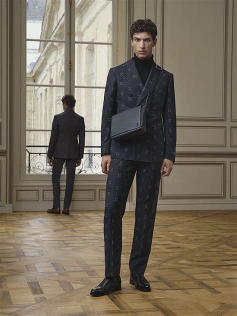 louis vuitton traje formal|louis vuitton formal wear.